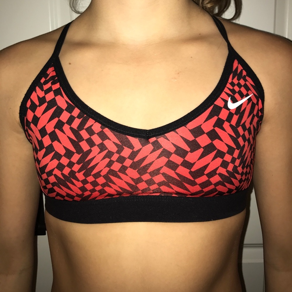 Sports bra