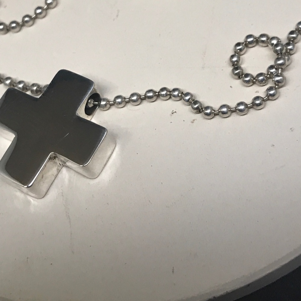 Pendant and chain - Picture 2 of 7