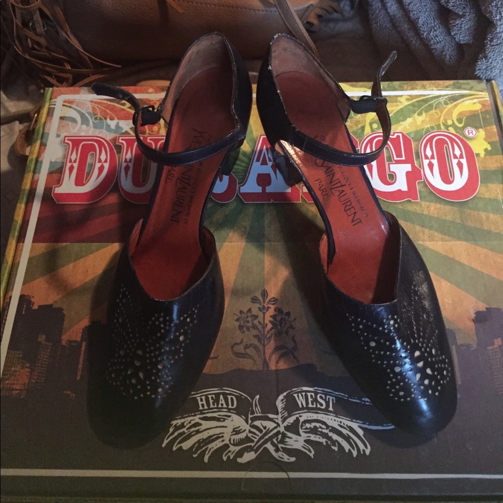 Vintage ysl shoes about size 7(will measure)