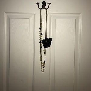 Pearl flower statement necklace