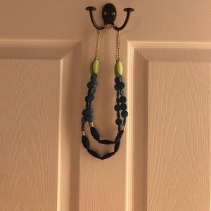 Statement necklace
