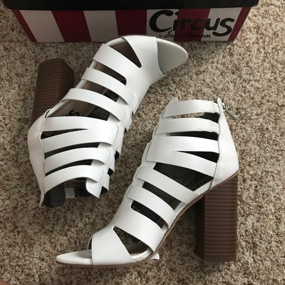 Circus by Sam Edelman York Heel