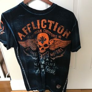 Affliction shirt Large