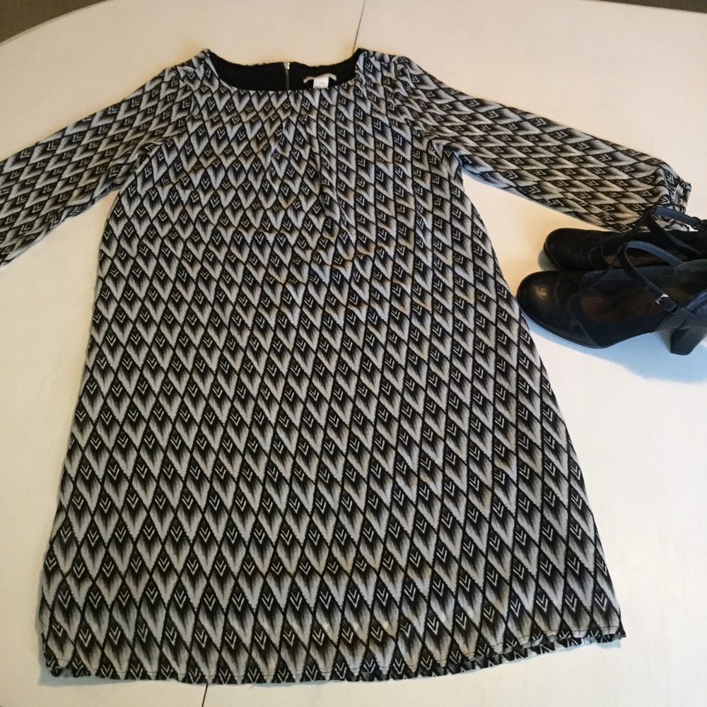 Black & white dress with print