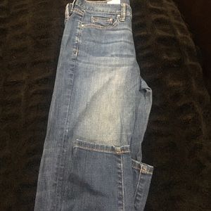 Gap boyfriend Jean