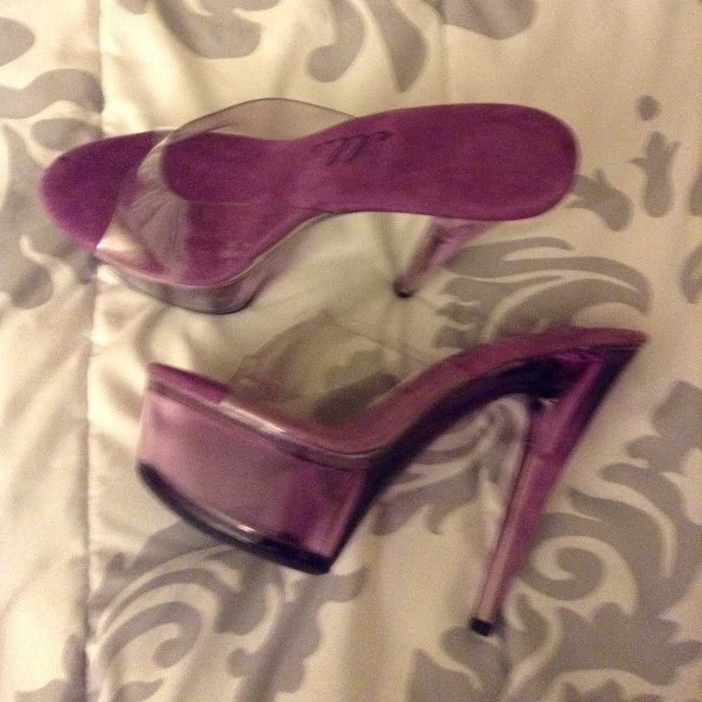 Ellie Women 6" High Pointed Stiletto Heel