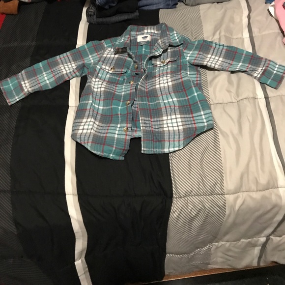 6 baby boy button down shirts - Picture 1 of 5