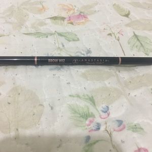 Anastasia Brow Wiz in Chocolate
