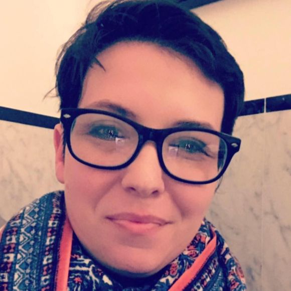 Meet your Posher, Crystal - Picture 1 of 1