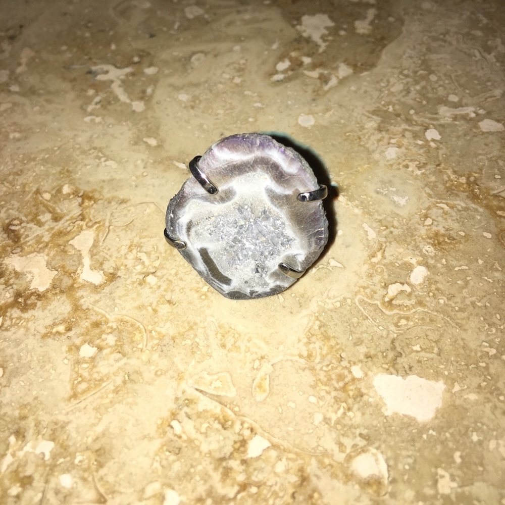 ring - Picture 2 of 3