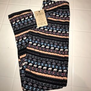 Pink Rose Leggigs size (14) large kids