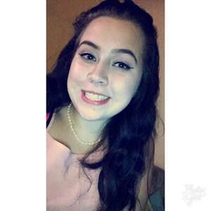 Meet your Posher, Vanessa