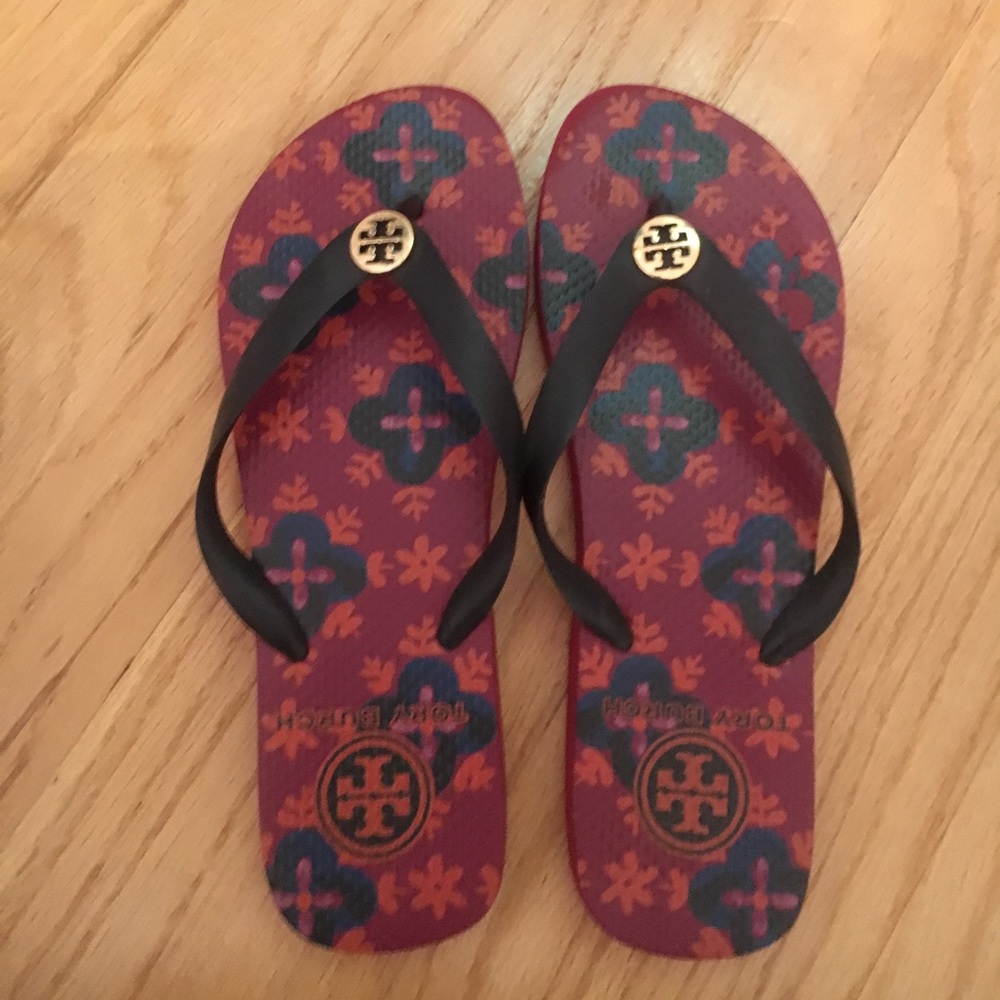 Tory butch flip flops