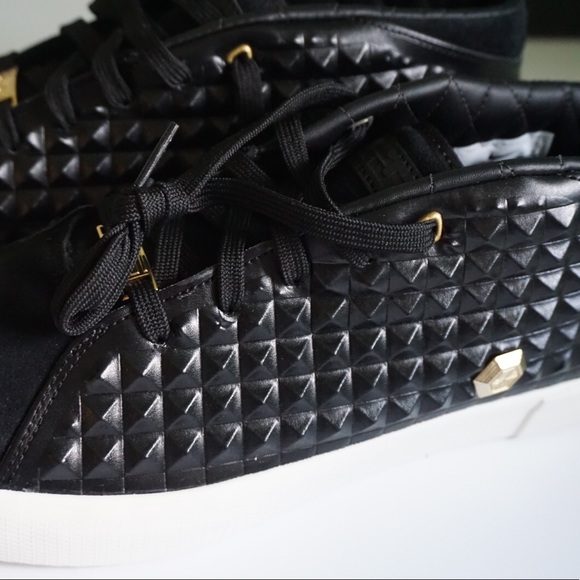 BRAND NEW MOVING IN 10 DAYS NEED EVERYTHING GONE. SUBMIT BEST OFFER!!!! - Picture 4 of 8