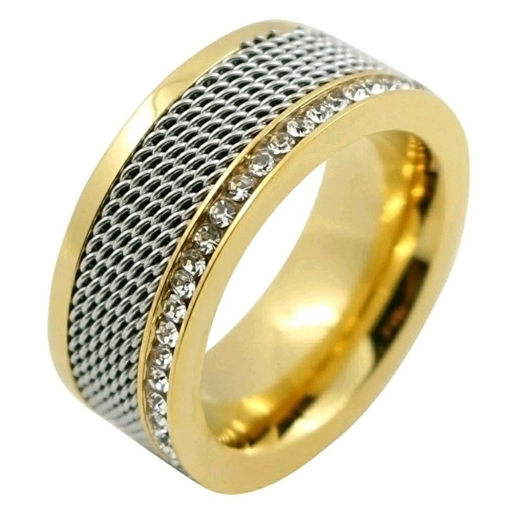 Luxury crystal ring size 8