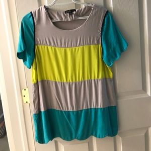 Like new boutique shirt