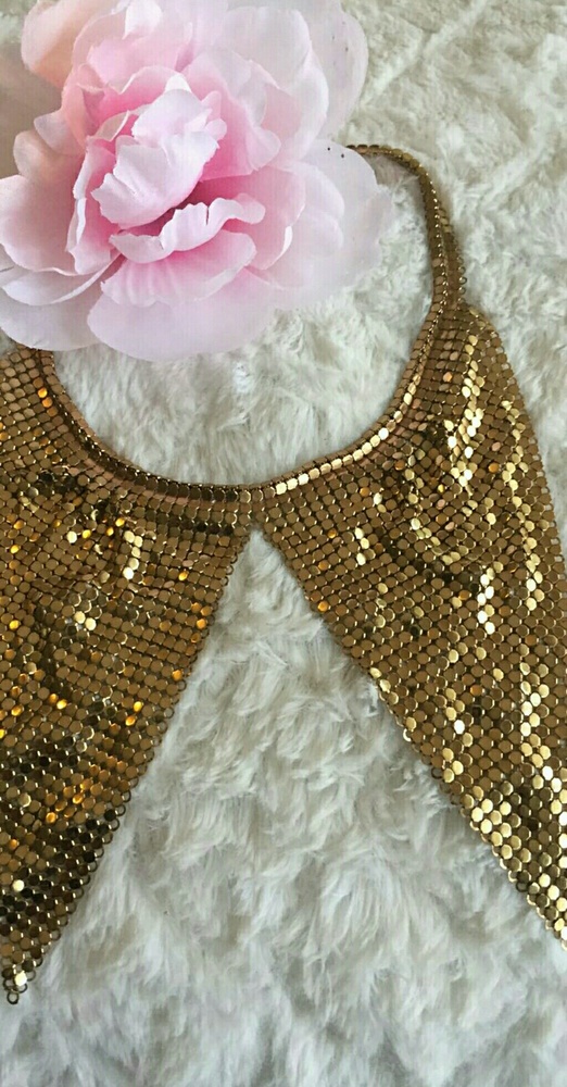 Gold collar necklace