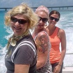 Meet your Posher, Lynn