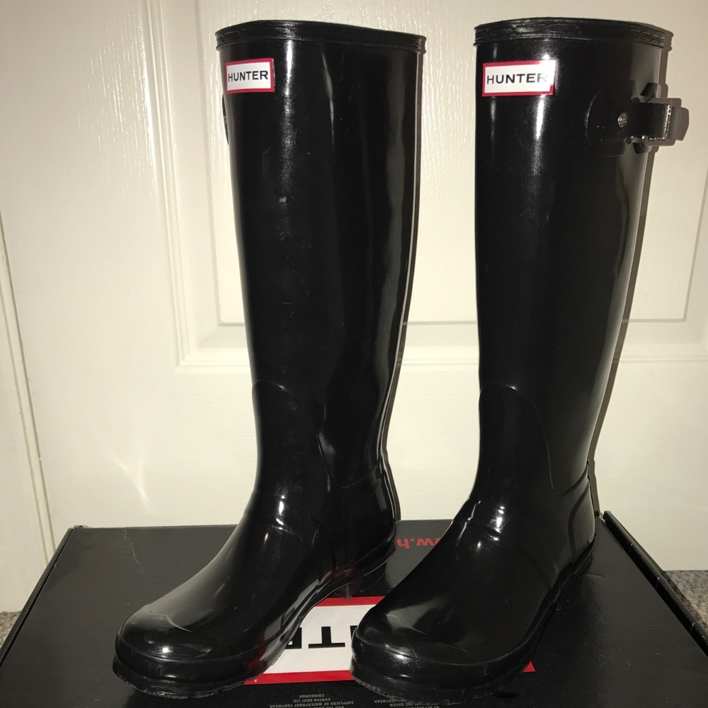 HUNTER ORIGINAL TALL GLOSS RAIN BOOTS