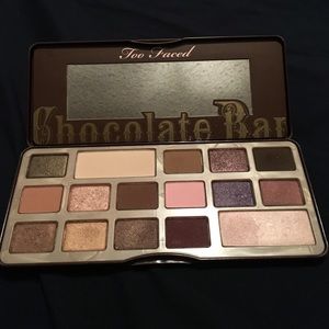 Too Faced Chocolate Bar