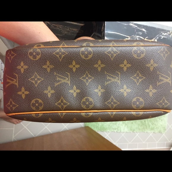 SOLD Louis Vuitton Trouville - Picture 2 of 7