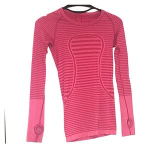 Lululemon long sleeve fitted running shirt