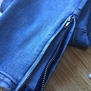 PacSun
Drop Skinny Medium Indigo Denim Jogger