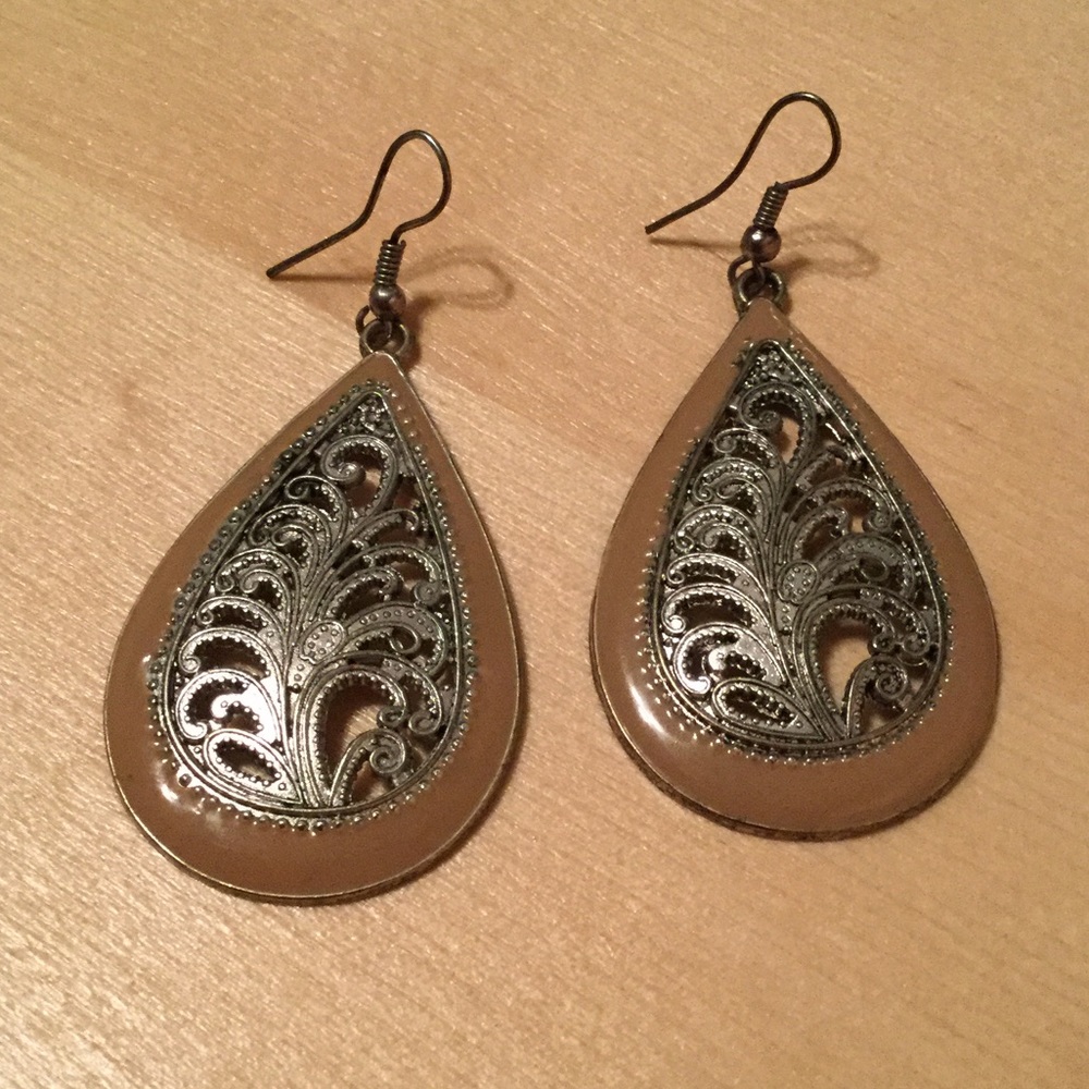 VINTAGE earrings