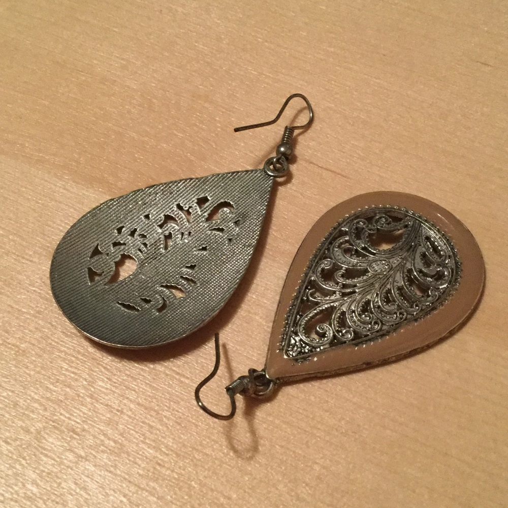 VINTAGE earrings - Picture 3 of 3