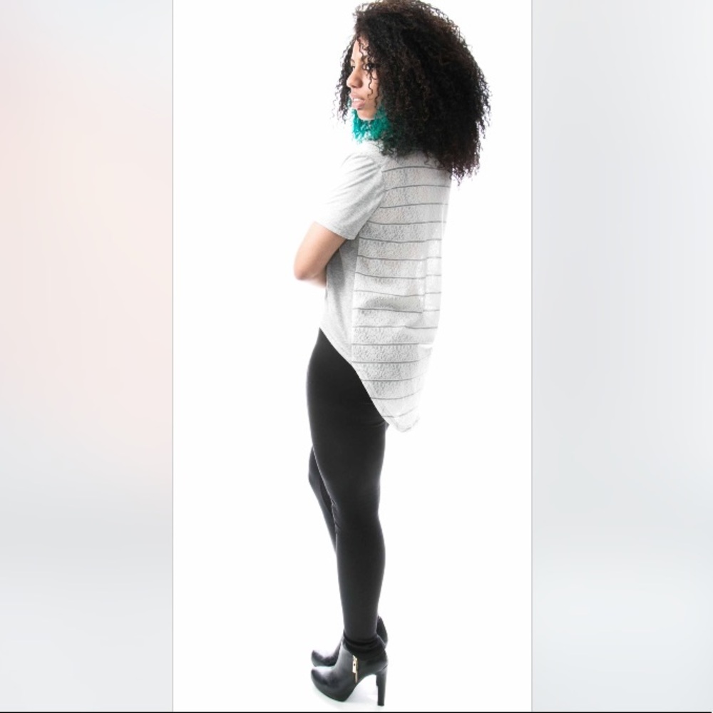 ✨ Eyanatia Hi Low Lace Back Stripe Top ✨