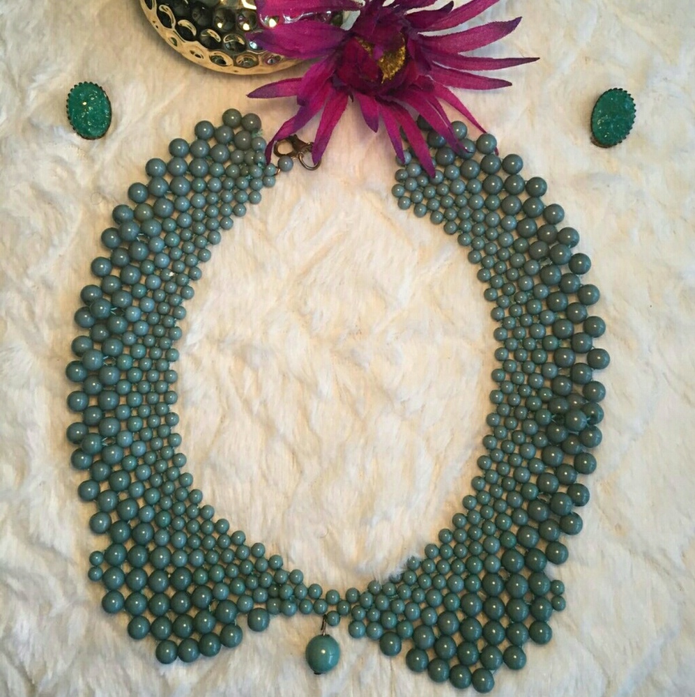 Vintage green necklace