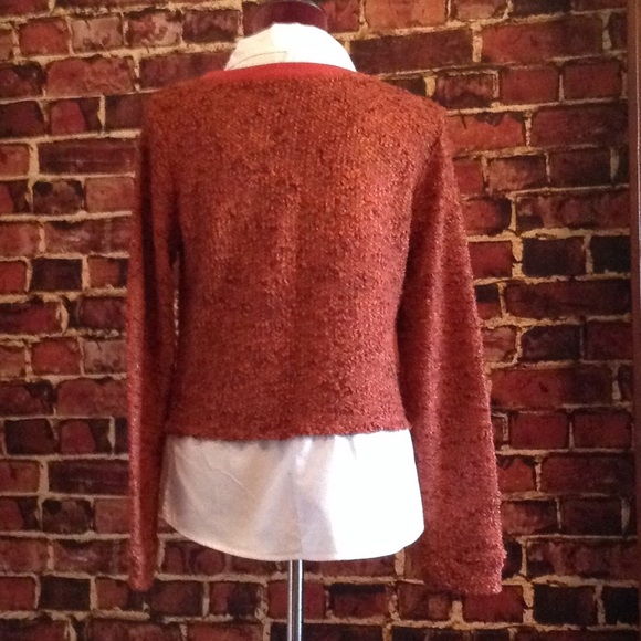 New Condition. Layered Look Sweater, Juniors Sz 11 - Picture 3 of 4