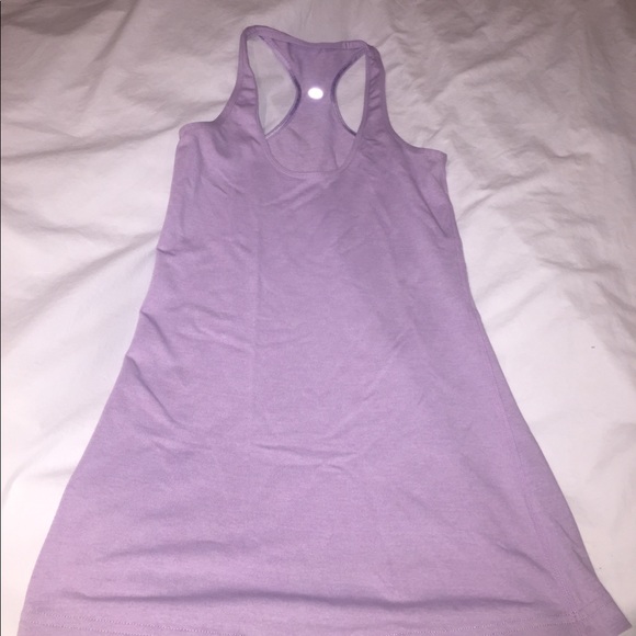 Magenta Lululemon work out top - Picture 1 of 2