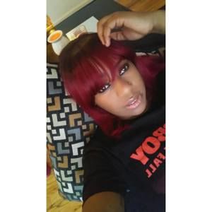 Meet your Posher, Holly