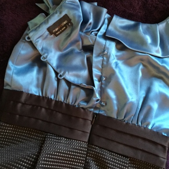 B2G1 Max and Cleo sheath dress - Picture 4 of 4