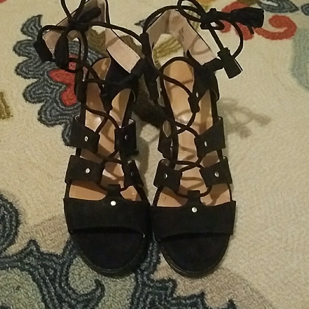 Suede Black Gladiator Heel Sandals