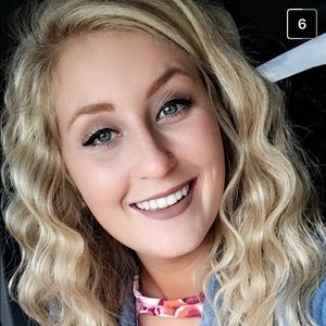 Meet your Posher, Adrian