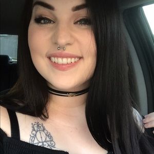 Meet your Posher, Shelby