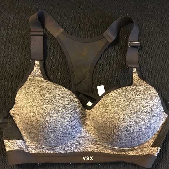 Sports bra - Picture 1 of 1