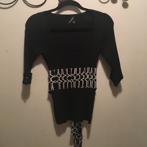 Bebe XS mid sleeve shirt