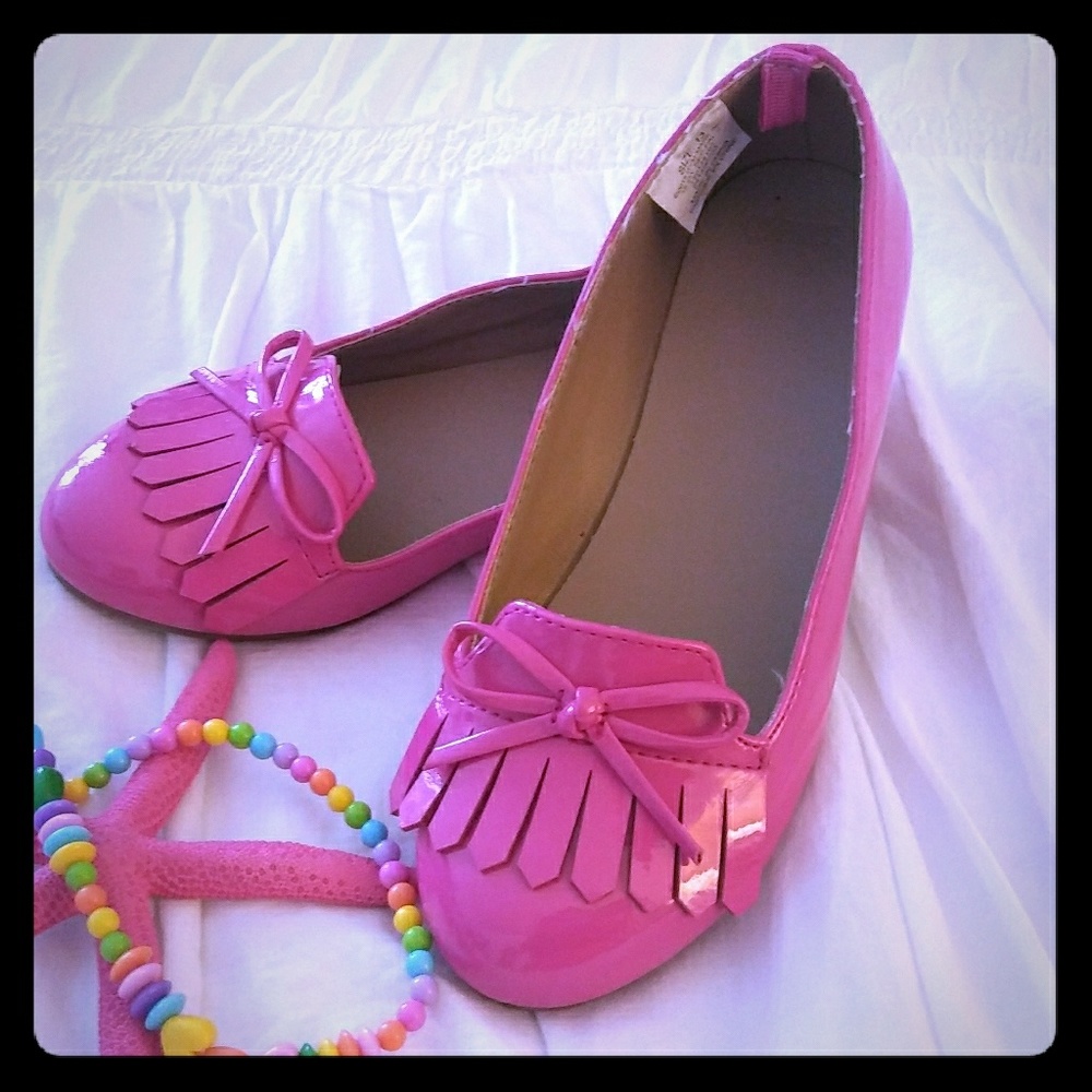 Girls Pink shoes