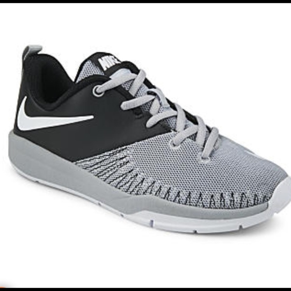 Nike Youth 6.5