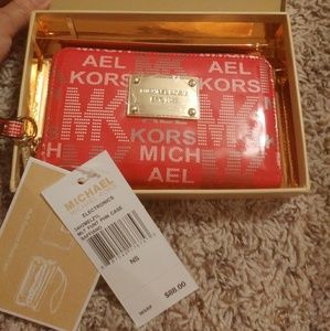 Michael Kors Wristlet