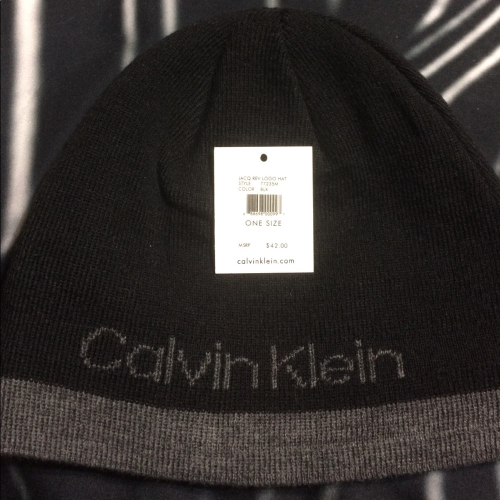 Calvin Klein reversible winter hat.