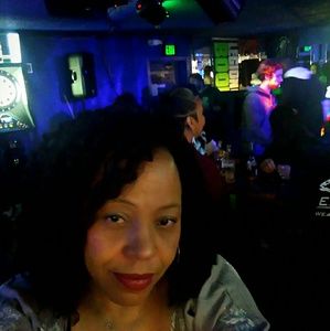 Meet your Posher, Regina