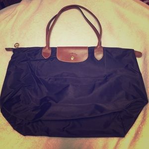 Large Bilberry/Purple Le Pilage Tote