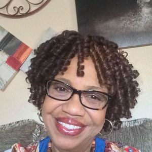 Meet your Posher, Cora