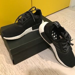 Adidas NMD R1 Sneakers Black