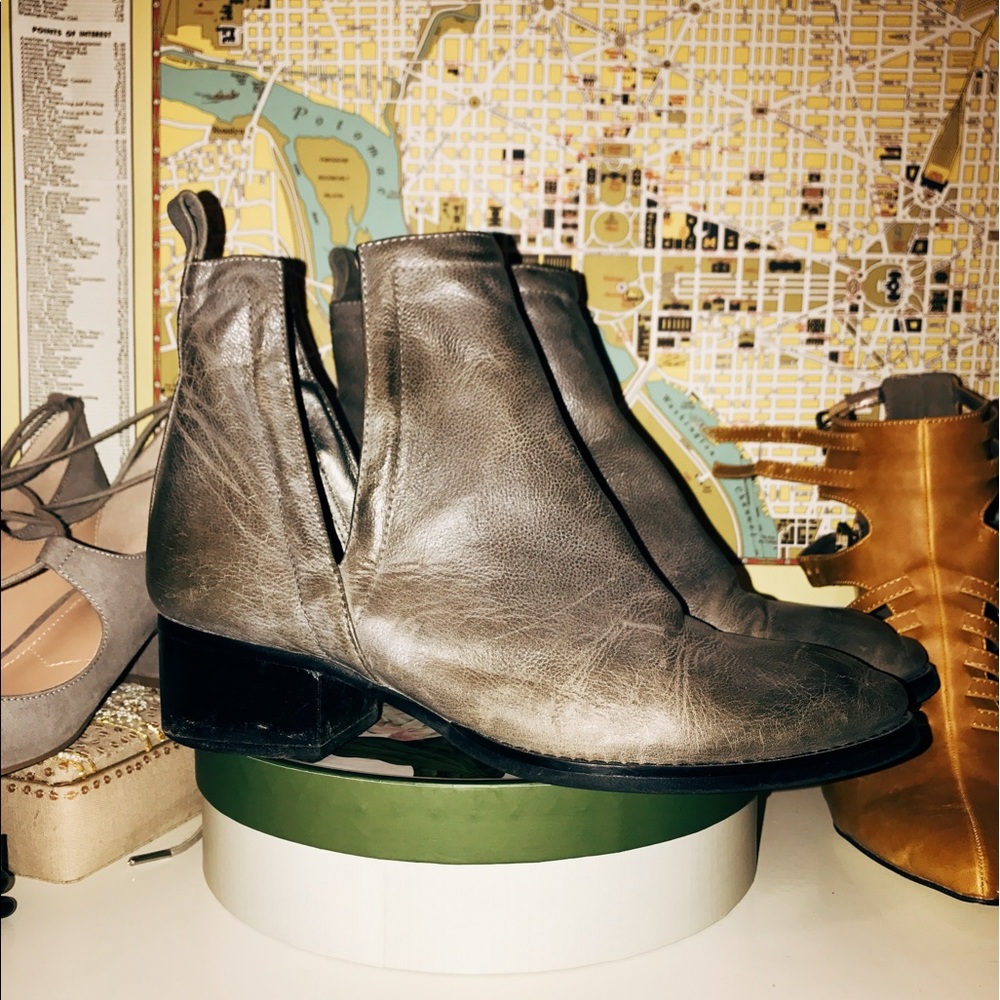 Grey leather Jeffrey Campbell ankle boots.