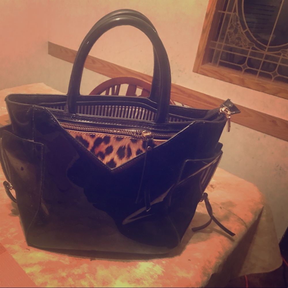 Leopard designer bag only use twice